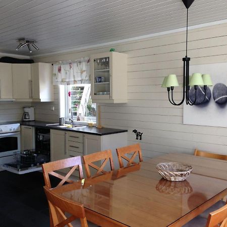 Flekkeroy Sjoboder 4 Soverom 8 Senger Kjere Exterior foto