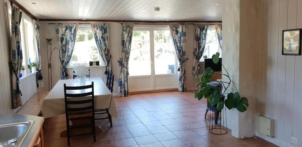 Flekkeroy Sjoboder 4 Soverom 8 Senger Kjere Exterior foto